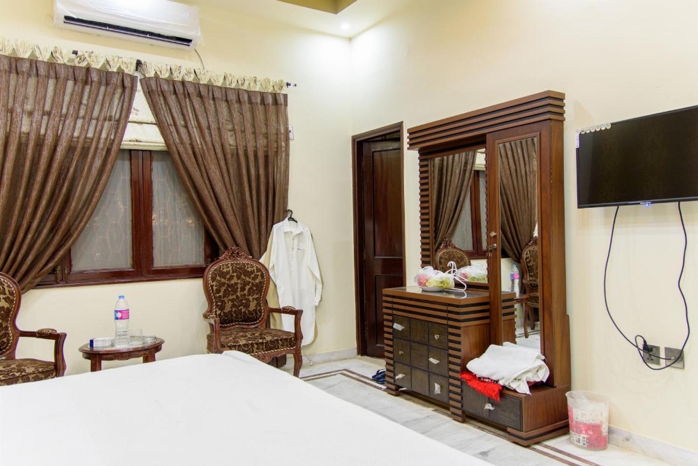 Deluxe Single Room