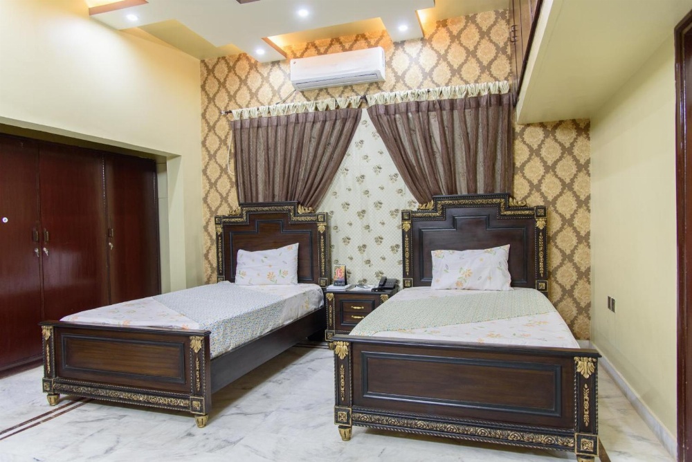 Patel Residency Guest House