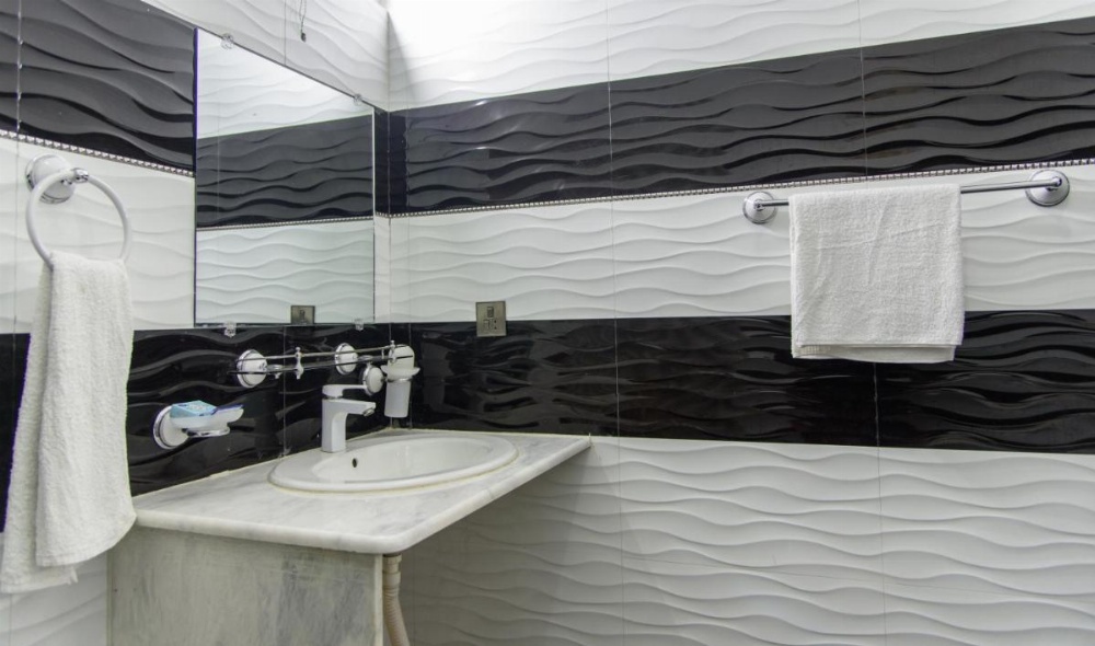 Patel Residency Guest House Image 41